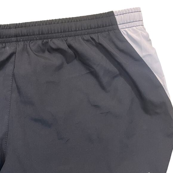 Nike Women's Dri-FIT S Running Walking‎ Shorts Gym Black White Grey - Picture 1 of 7